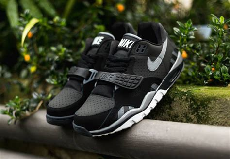 nike air trainer sc low raiders|Nike Air Trainer sc sneakers.